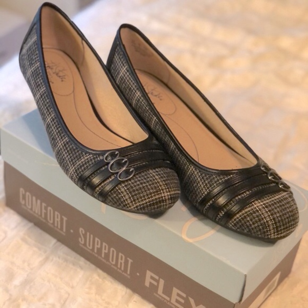 Lifestride Flats Mini Heel Size 10